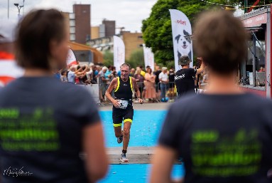 ‘Mooi dat Triatlon van Veenendaal voor veertigste keer gehouden kan worden’